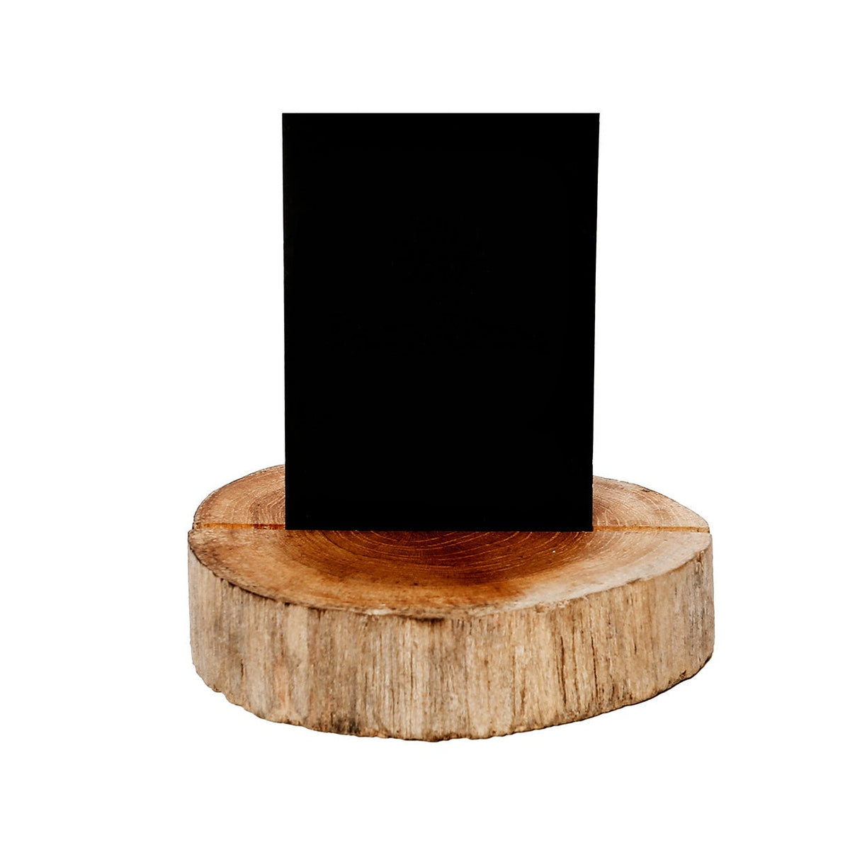 Marque-place en rondin de teck vu de face avec un carton noir glissé dans sa fente