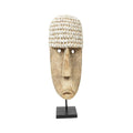 Masque Cowrie en bois et cauris sur socle 50 cm