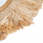Détail de la tresse et de la bande tissée bordée de frange en abaca du miroir La Contessa