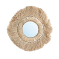 Miroir mural rond Pretty Blonde en herbe naturelle vu de face frange ébouriffée et couronne de brins torsadés
