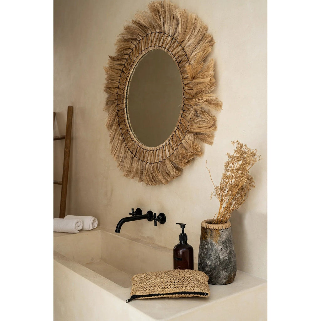 Miroir Pretty Blonde en herbe à plumes en situation