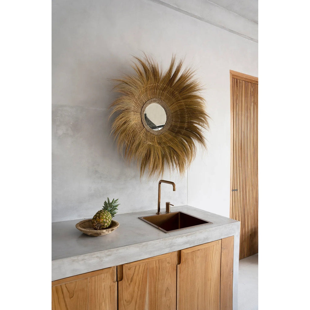 Miroir Sunken Forest en herbe naturelle en situation