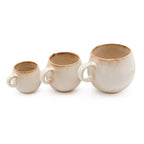 Mugs boule Cascais 9 cm et 11 cm côte à côte avec un format plus petit de la même ligne