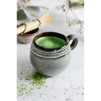Mug boule en grès vert de gris et brun 11 cm, vue 5