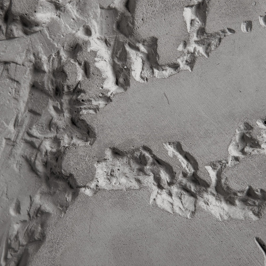 Œuvre murale en béton The Gray Planet vue 3