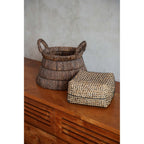 Panier en bambou et coque de coco en situation