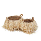 Panier Raffia à droite à côté du grand modèle de la même ligne