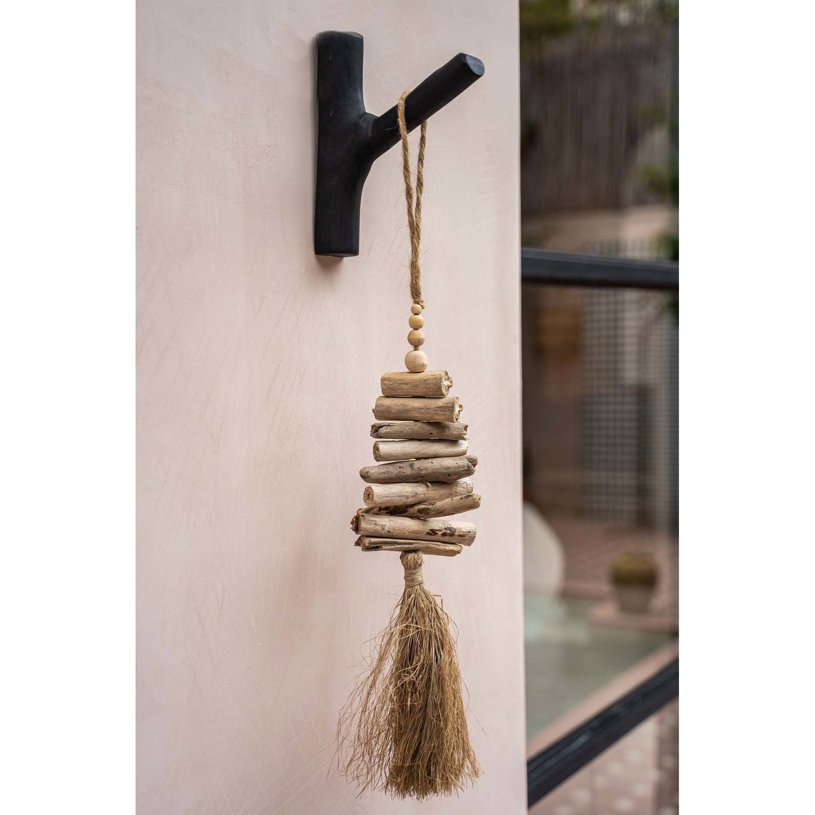Patère en fourche de teck teinté noir 20 cm, vue 6
