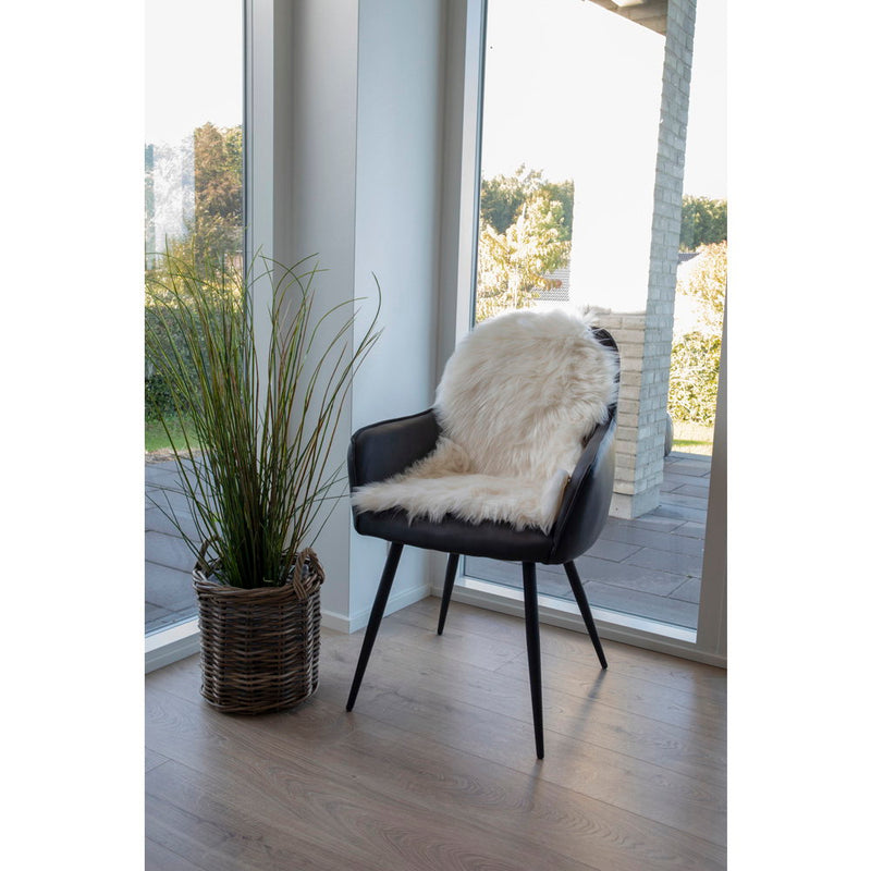 Dimensions Artificial Lambskin Ivory – Long Pile Faux Fur – 50 × 85 cm