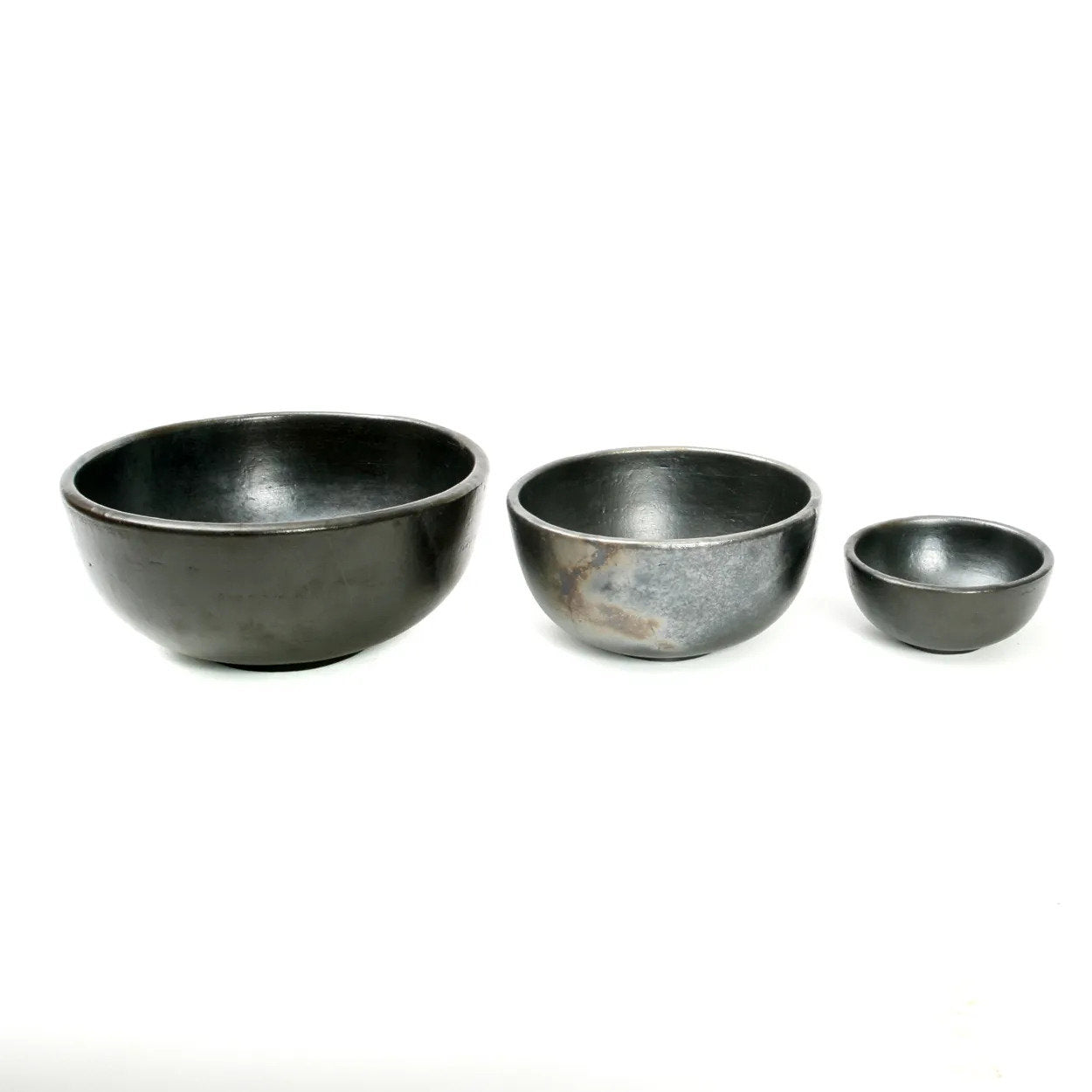 Petit bol en terre cuite fumée noire 10 cm, vue 4
