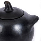 Petit pot à couvercle en terre cuite noircie au feu 8 cm, vue 4