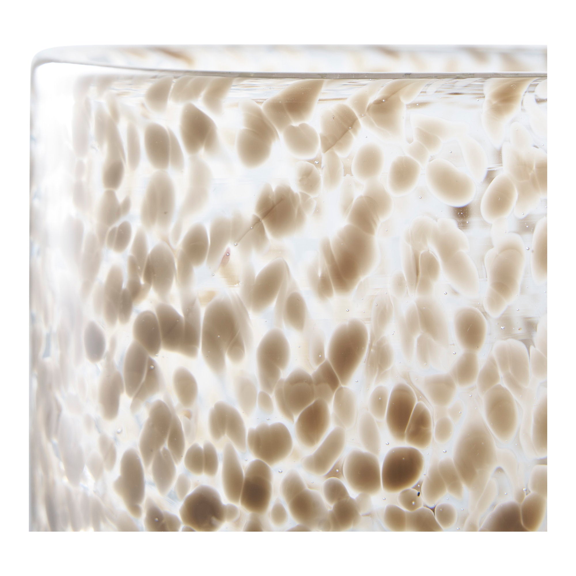 Détail motif moucheté léopard taupe blanc verre soufflé photophore translucide
