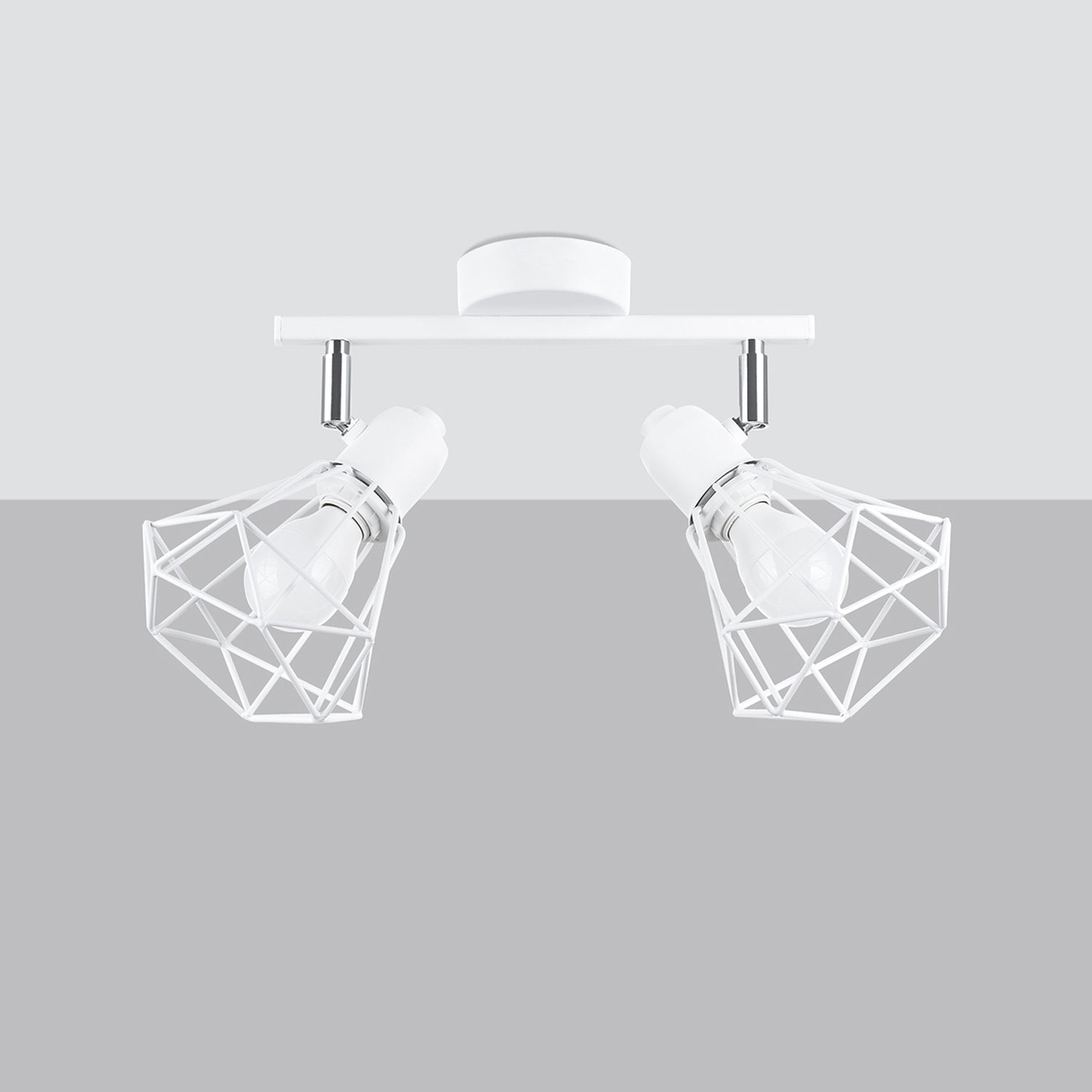 Plafonnier Artemis 2 blanc de trois quarts, cages filaires