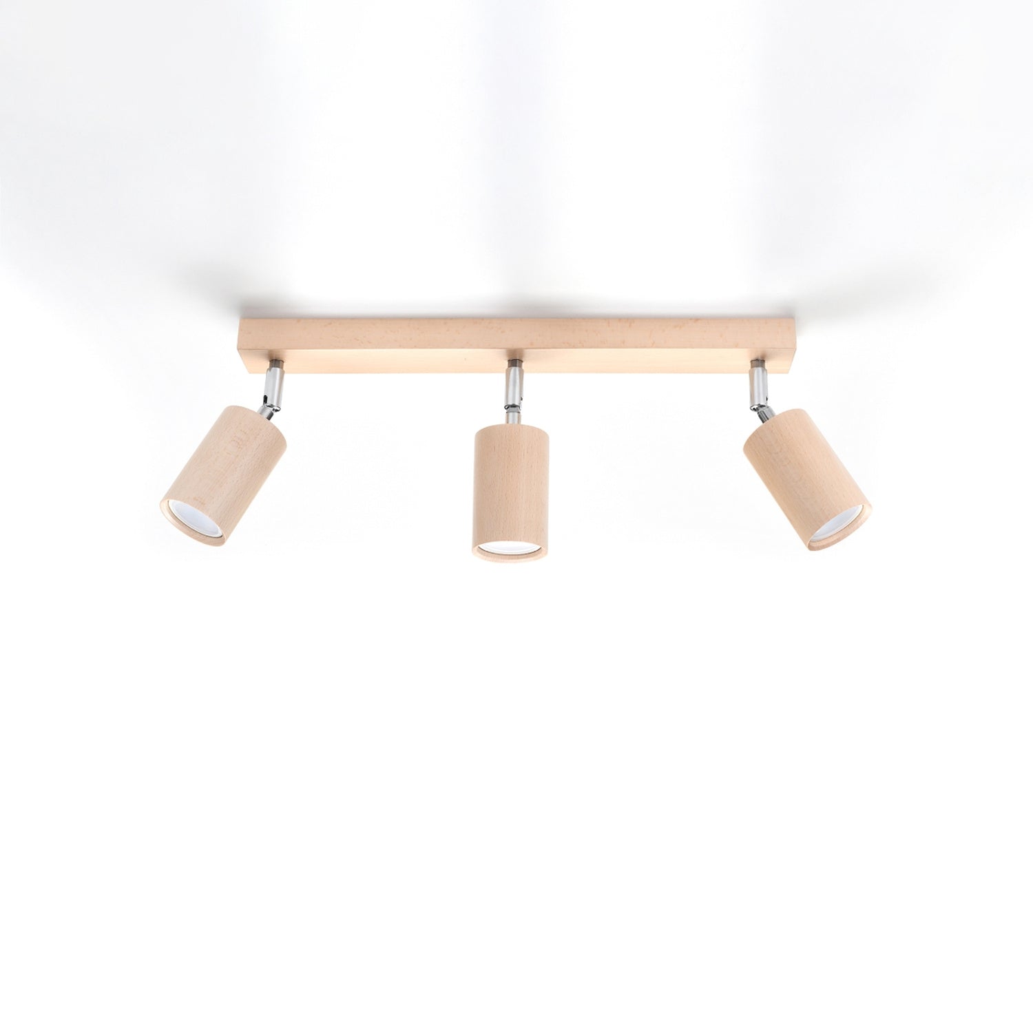 Plafonnier Berg 3 spots en bois naturel, spots cylindriques orientables sur une barre, vue de profil