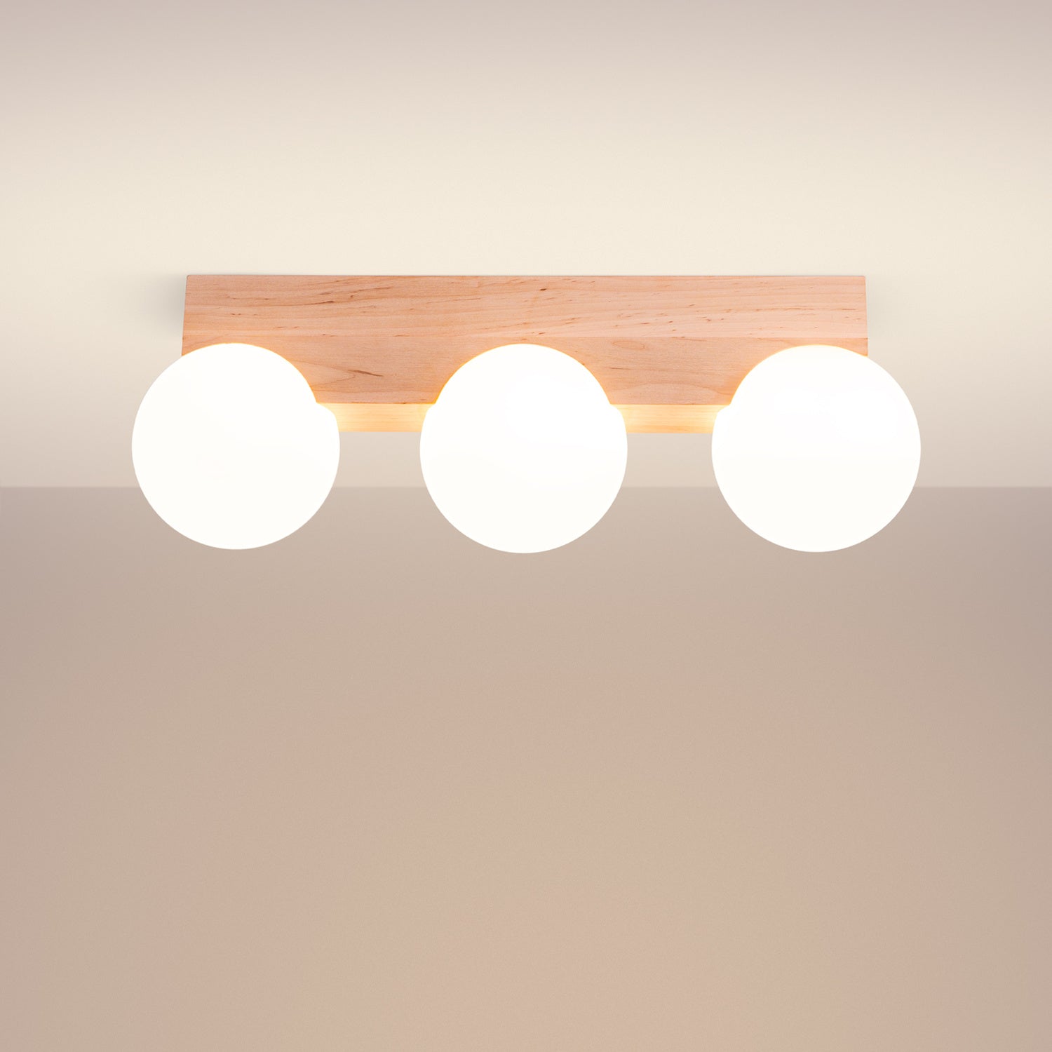 Plafonnier Bulbo 3 bois et verre opale G9 allumé