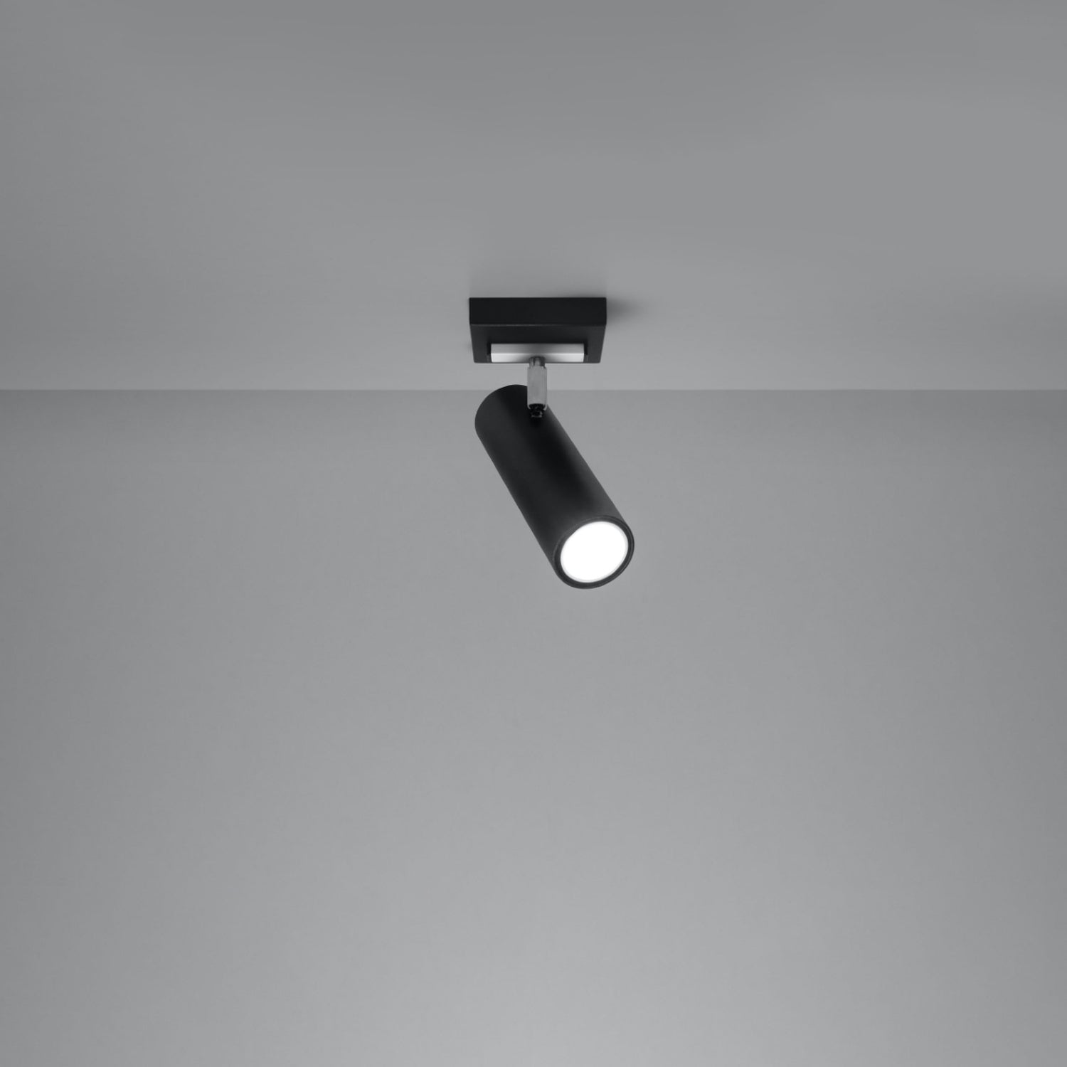 Plafonnier Direzione 1 spot acier noir allumé, faisceau orientable