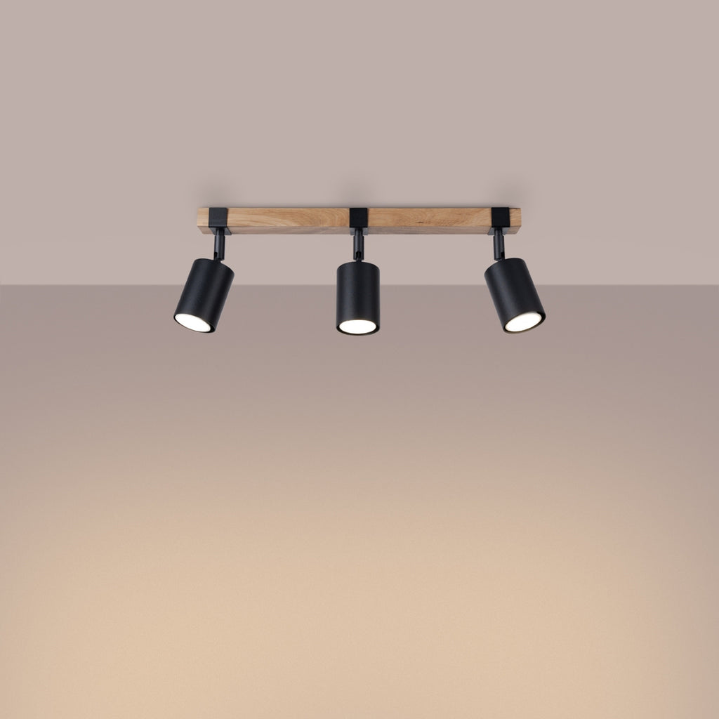 Plafonnier Fager 3 bois et acier noir GU10 allumée, faisceau orientable