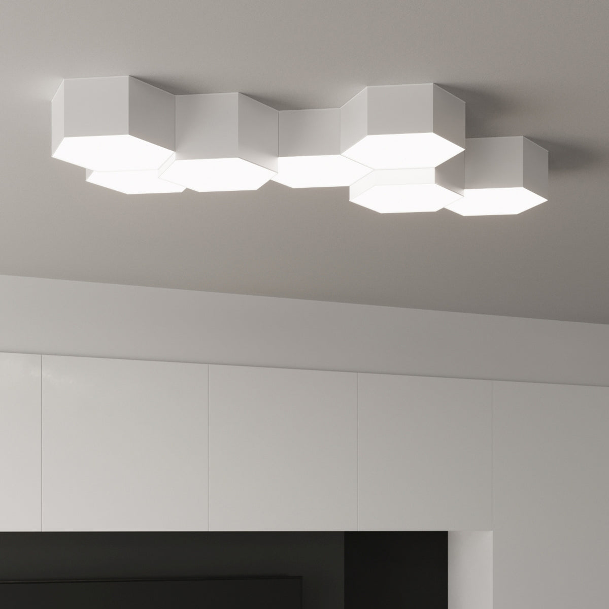 Plafonniers Sunde PVC blanc allumés en nid d'abeille au plafond au-dessus de placards