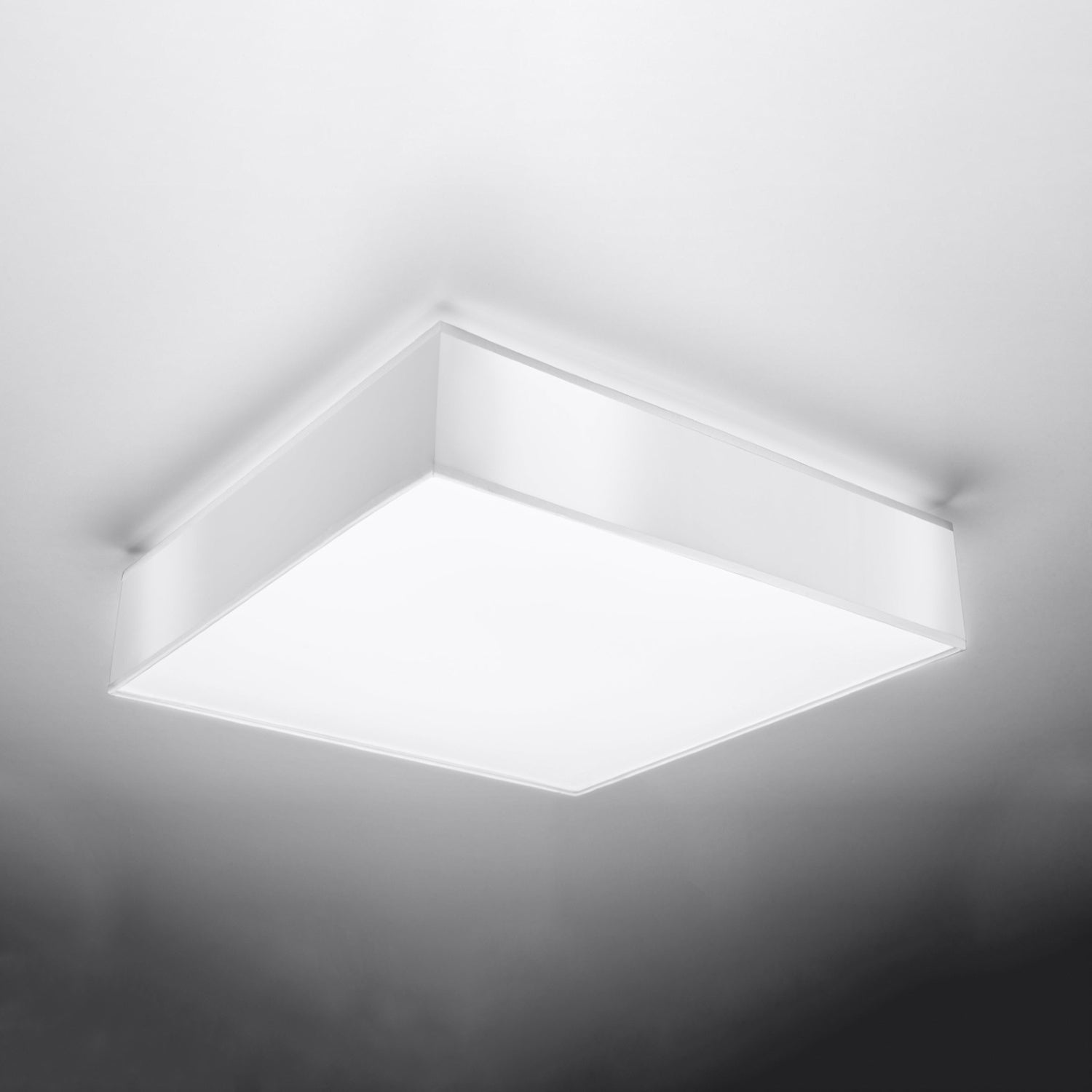 Plafonnier Horus 45 blanc monté au plafond