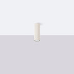 Plafonnier Karbon 20 tube cannelé beige installé au plafond