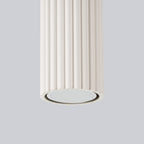 Plafonnier Karbon 30 tube cannelé beige et sa fixation