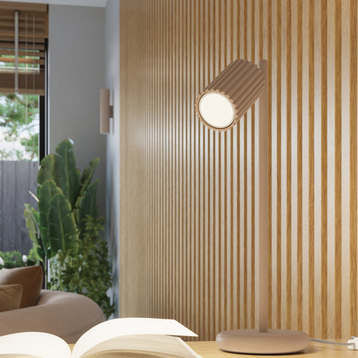 Plafonnier Karbon 30 tube cannelé taupe dans un intérieur