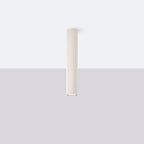 Plafonnier Karbon 40 tube cannelé beige installé au plafond