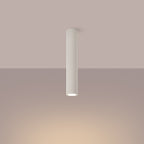 Plafonnier Karbon 40 tube cannelé beige allumé, faisceau dirigé vers le bas