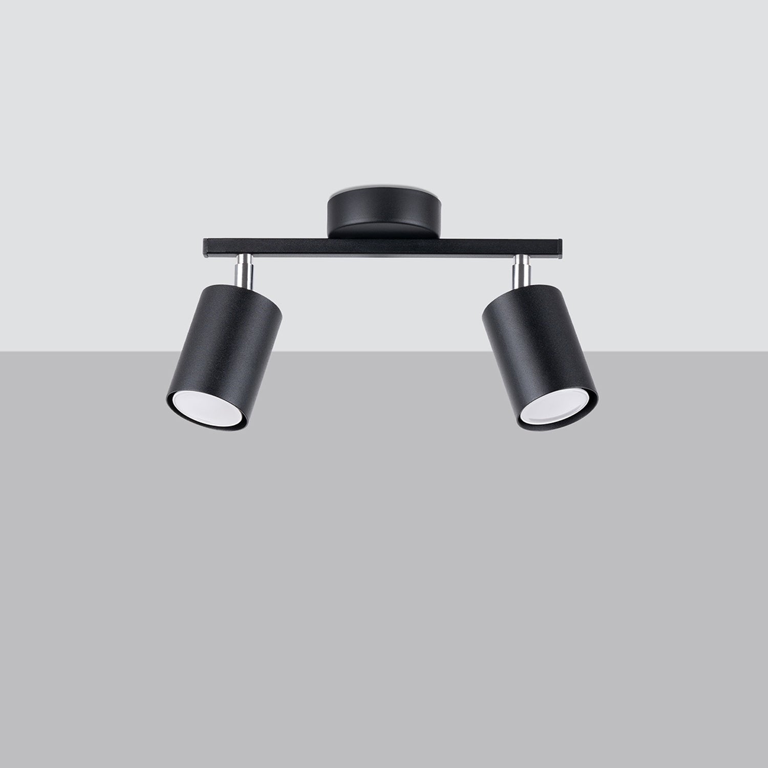 Plafonnier Lemmi 2 noir de trois quarts, spots orientables