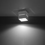 Plafonnier Lobo blanc, détail des fentes