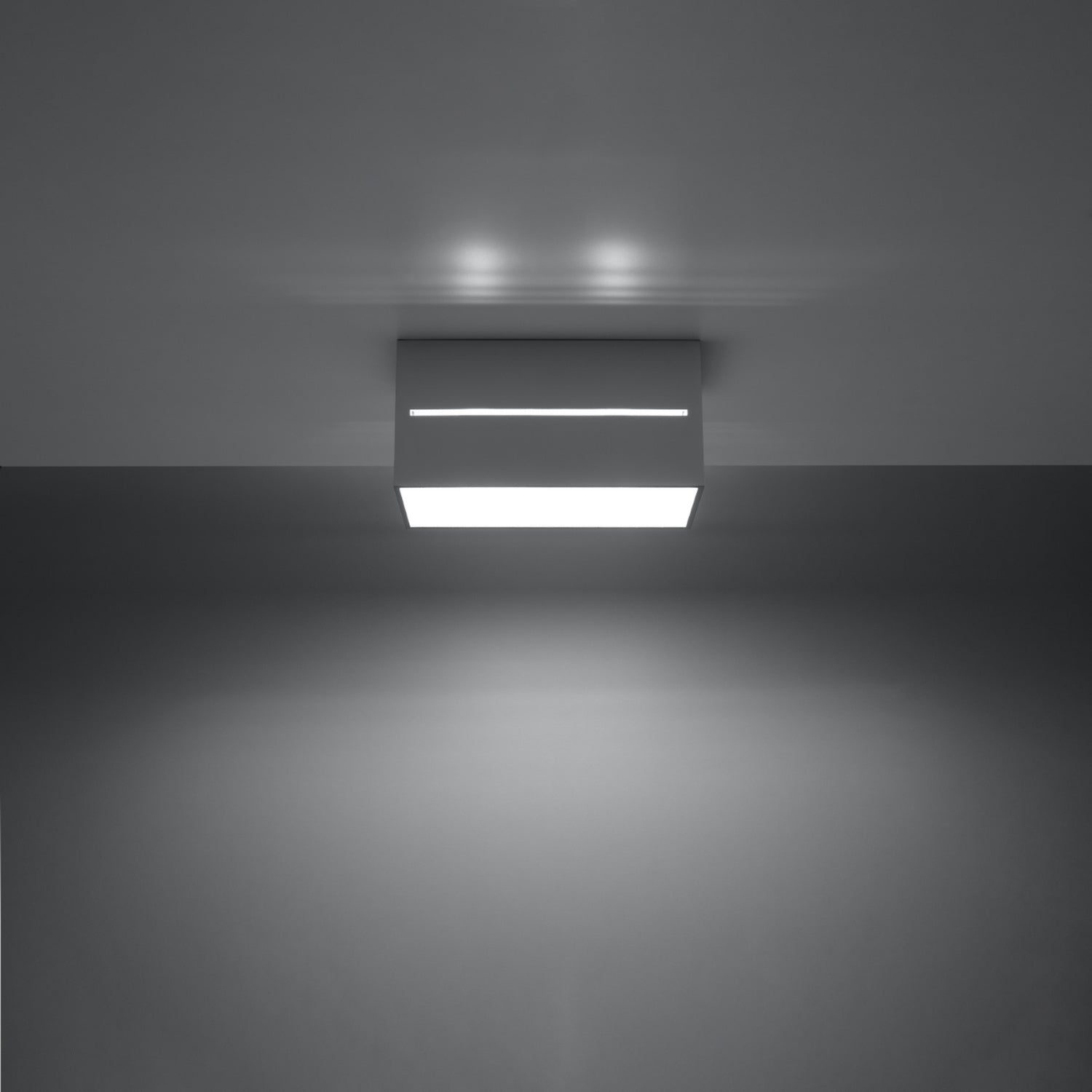 Plafonnier Lobo Maxi gris, détail de la fente lumineuse