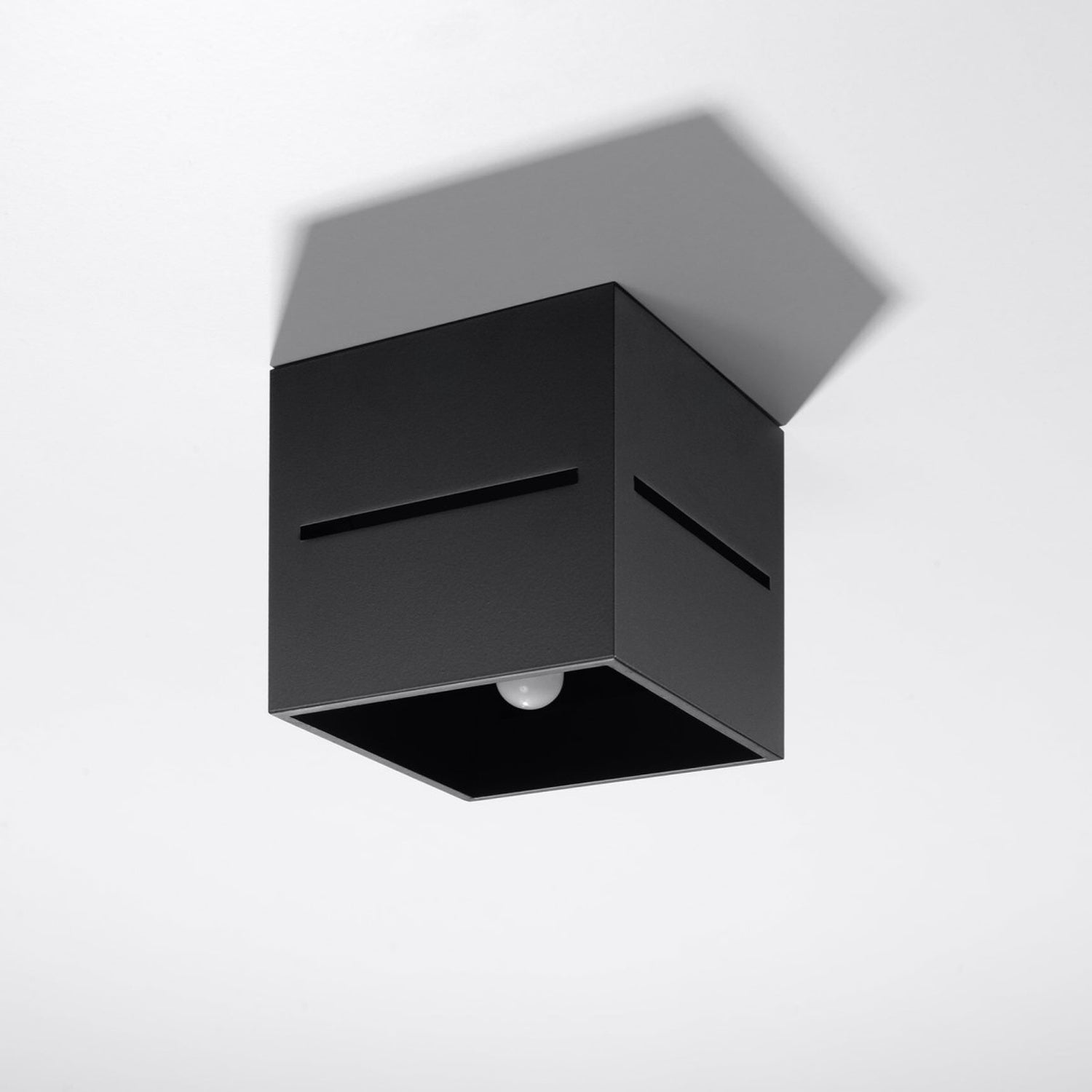 Plafonnier Lobo noir vue de profil