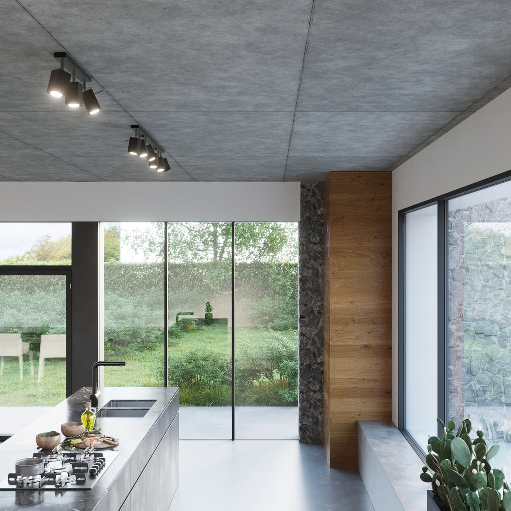 Plafonnier Merida 3 acier noir au plafond, trois spots orientés