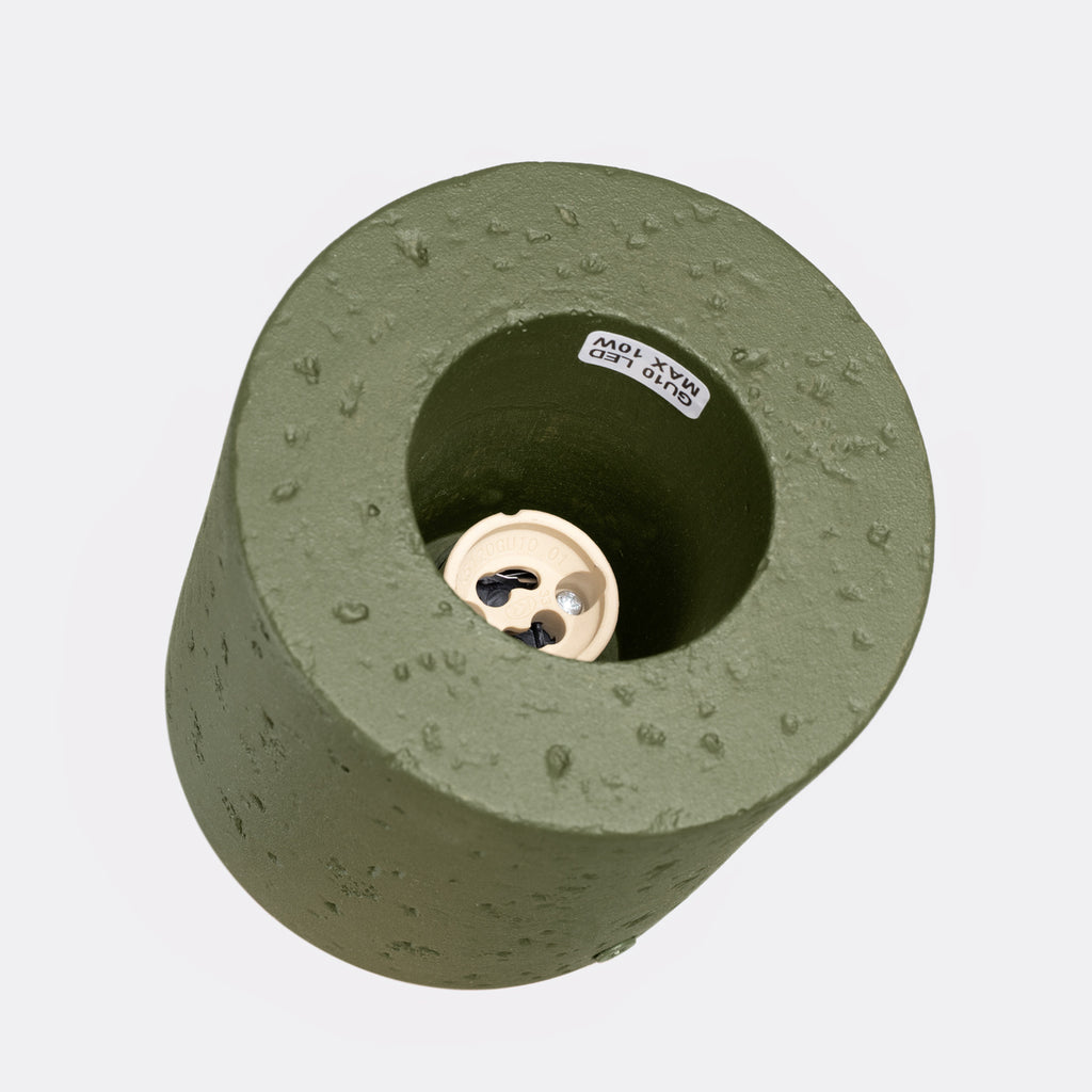 Plafonnier Orbis béton vert olive GU10, gros plan