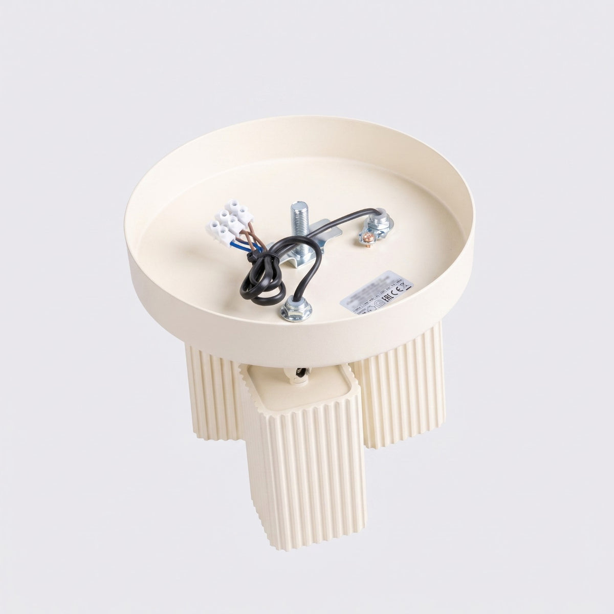 Dos de la rosace du plafonnier Rayo 3P laque beige avec étrier et bornier de raccordement