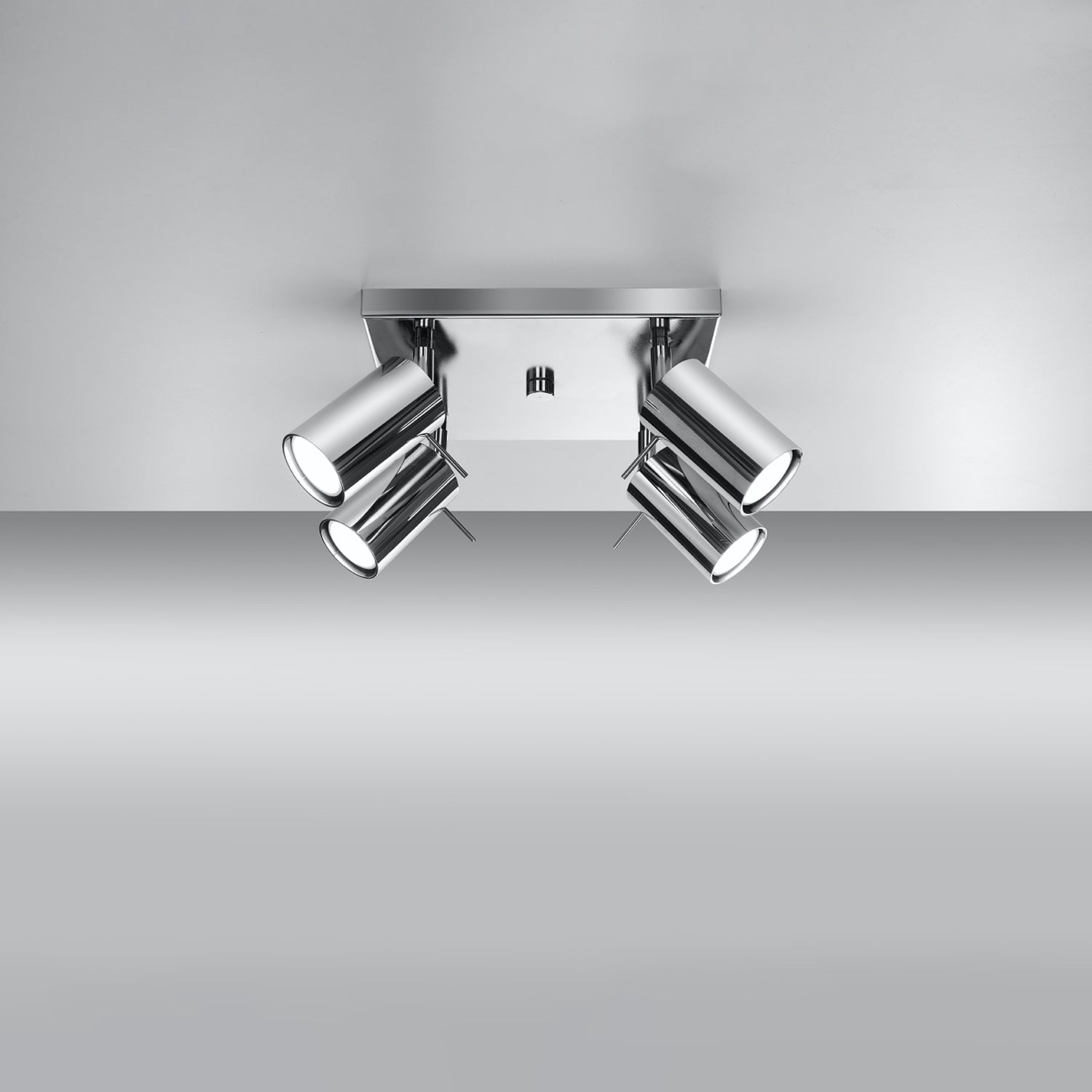 Plafonnier Ring 4 en acier chromé, quatre spots tubes orientables sur une plaque carrée, tête orientable