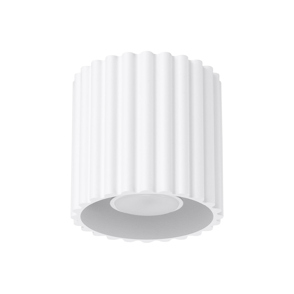 Plafonnier spot cannelé Aura 1 en laque blanche vu de dessous avec son ouverture et sa base festonnée