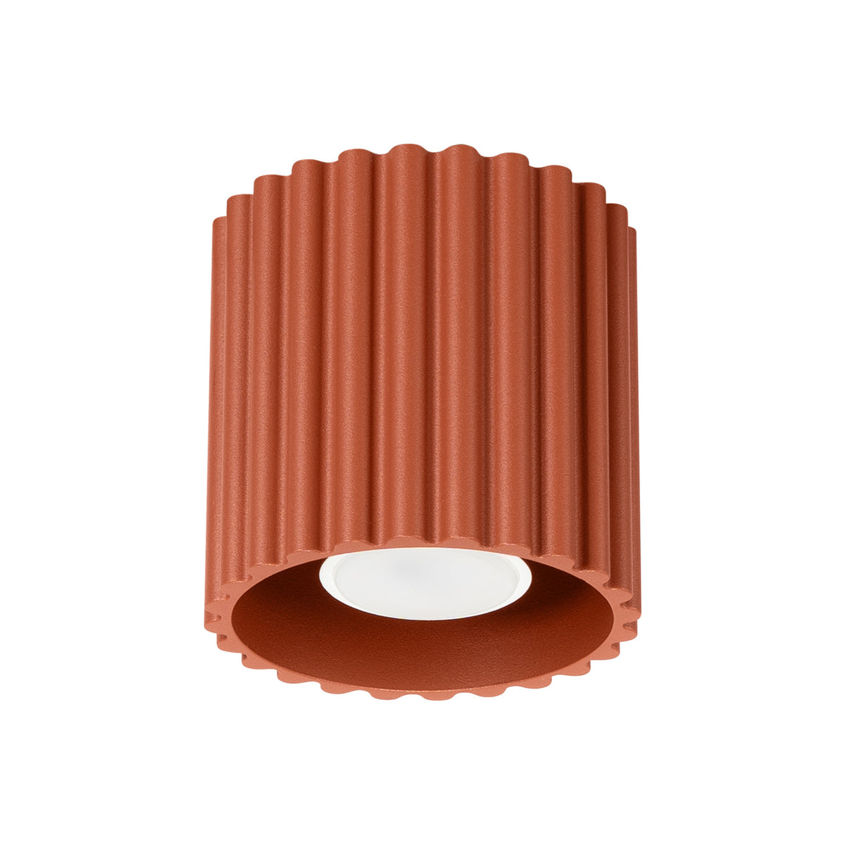 Plafonnier spot cannelé Aura 1 en laque rouge ocre vu de dessous avec son ouverture et sa base festonnée