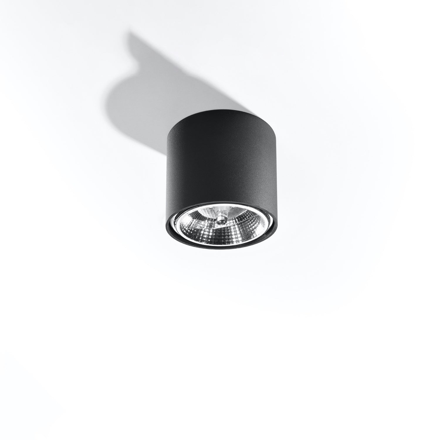 Plafonnier Tiube en aluminium noir, downlight cylindre à réflecteur, vue de profil