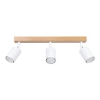 Plafonnier Verdo 3 en ligne bois et acier blanc GU10, trois spots cylindriques orientables en acier blanc sur une barre en bois naturel
