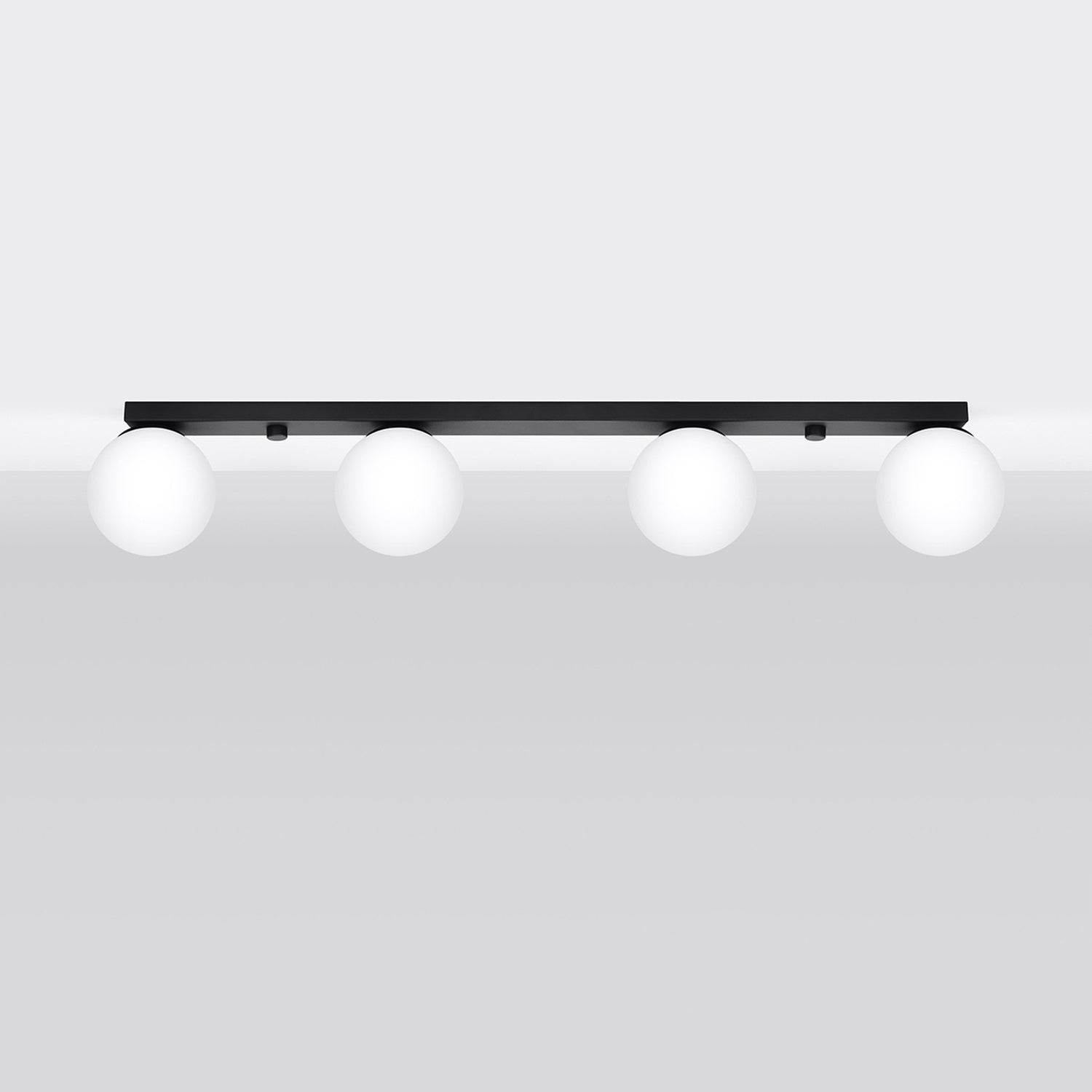 Plafonnier Yoli 4 boules opale acier noir G9 de profil