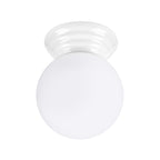 Boule de verre opale et socle en céramique émaillée blanche du plafonnier Zori