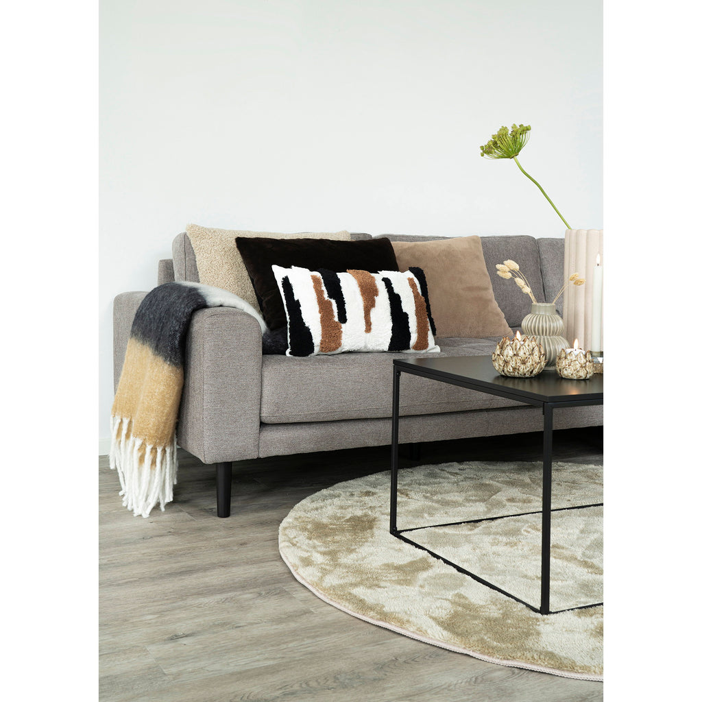 Plaid Sintra laine polyester rayures camel anthracite blanc sur canapé gris salon scandinave