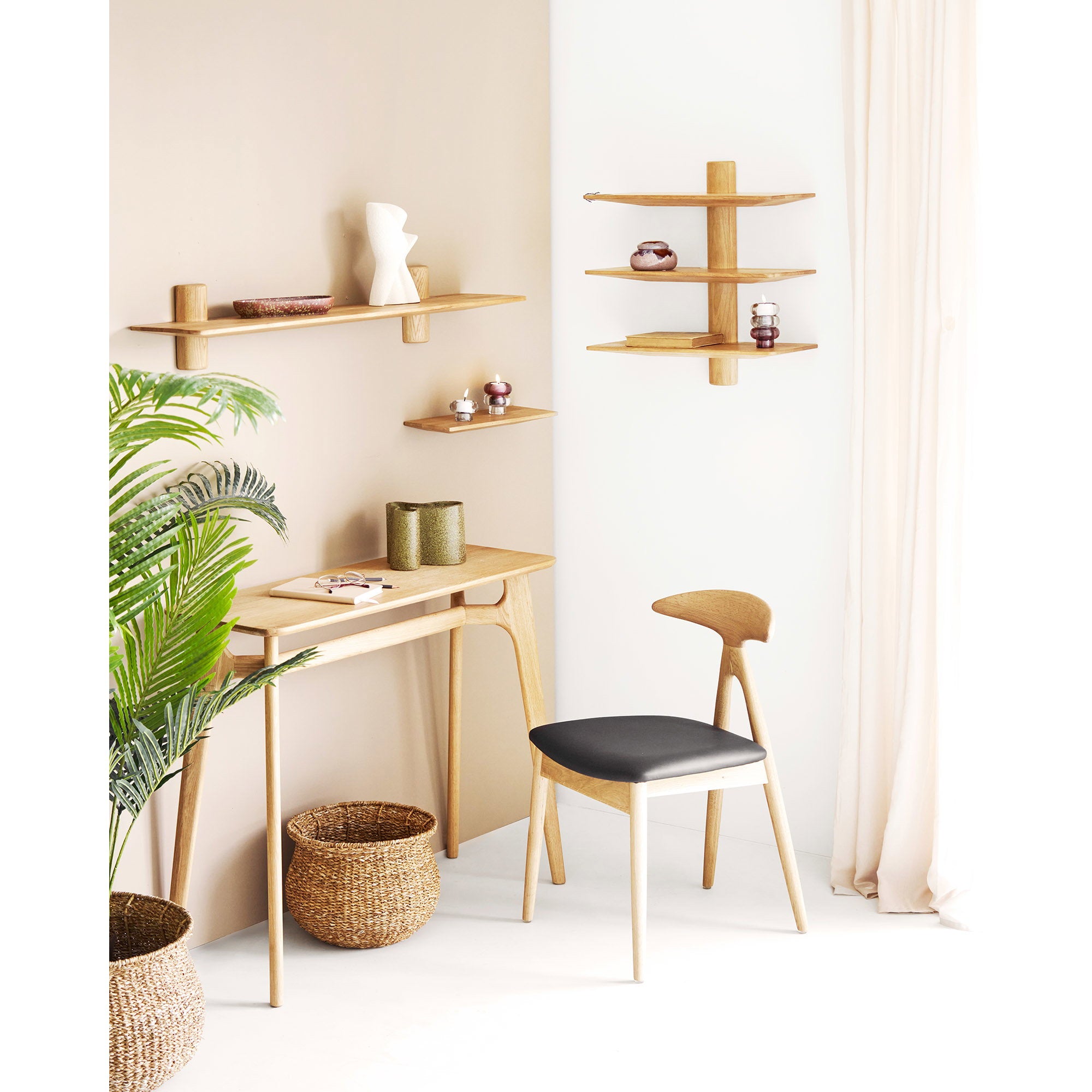 Plateau décoratif ovale céramique émaillée brun foncé vue de détail