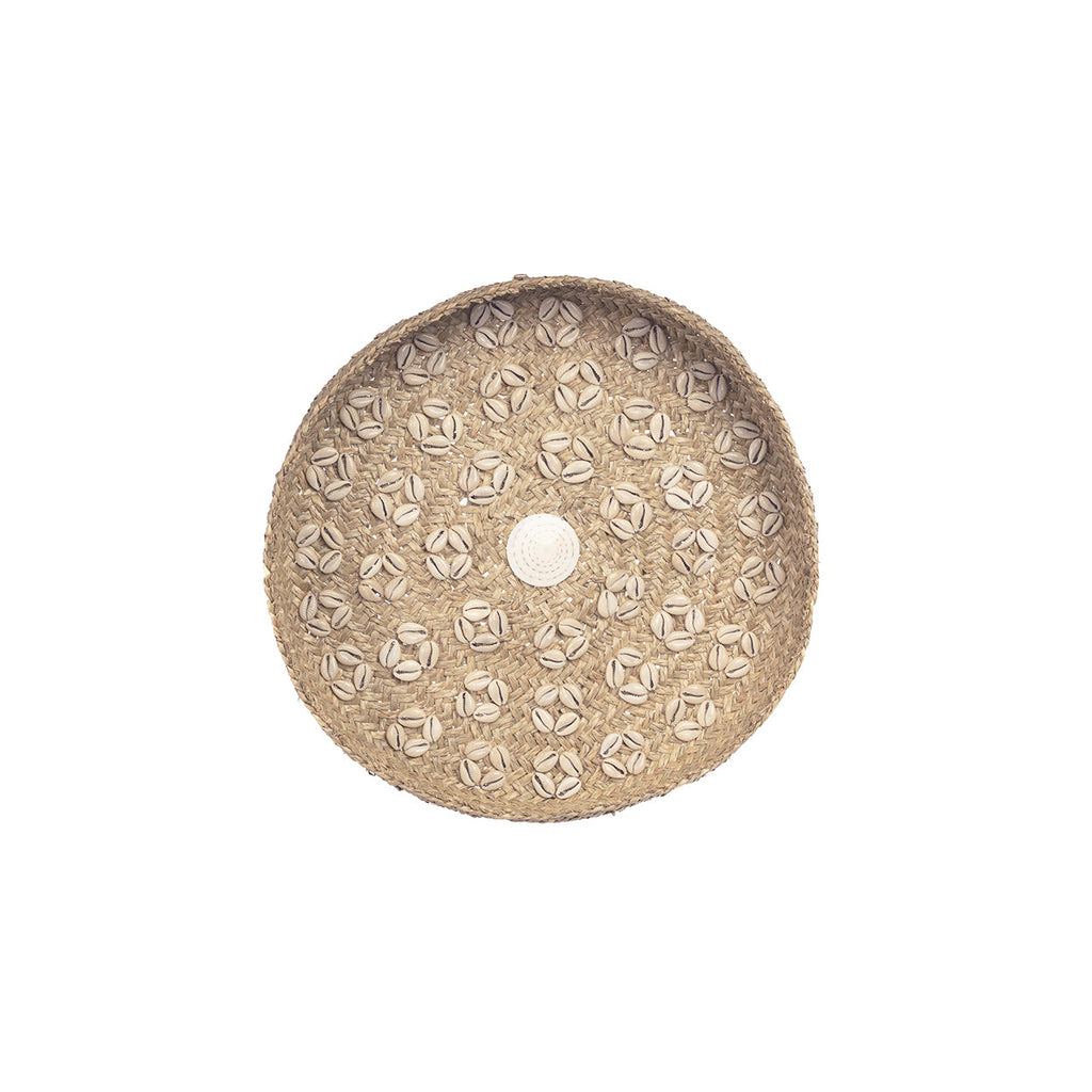 Plateau mural Caribe en herbe tressée et coquillages 42 cm