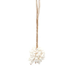 Pompon décoratif Kai en coquillages blancs 40 cm