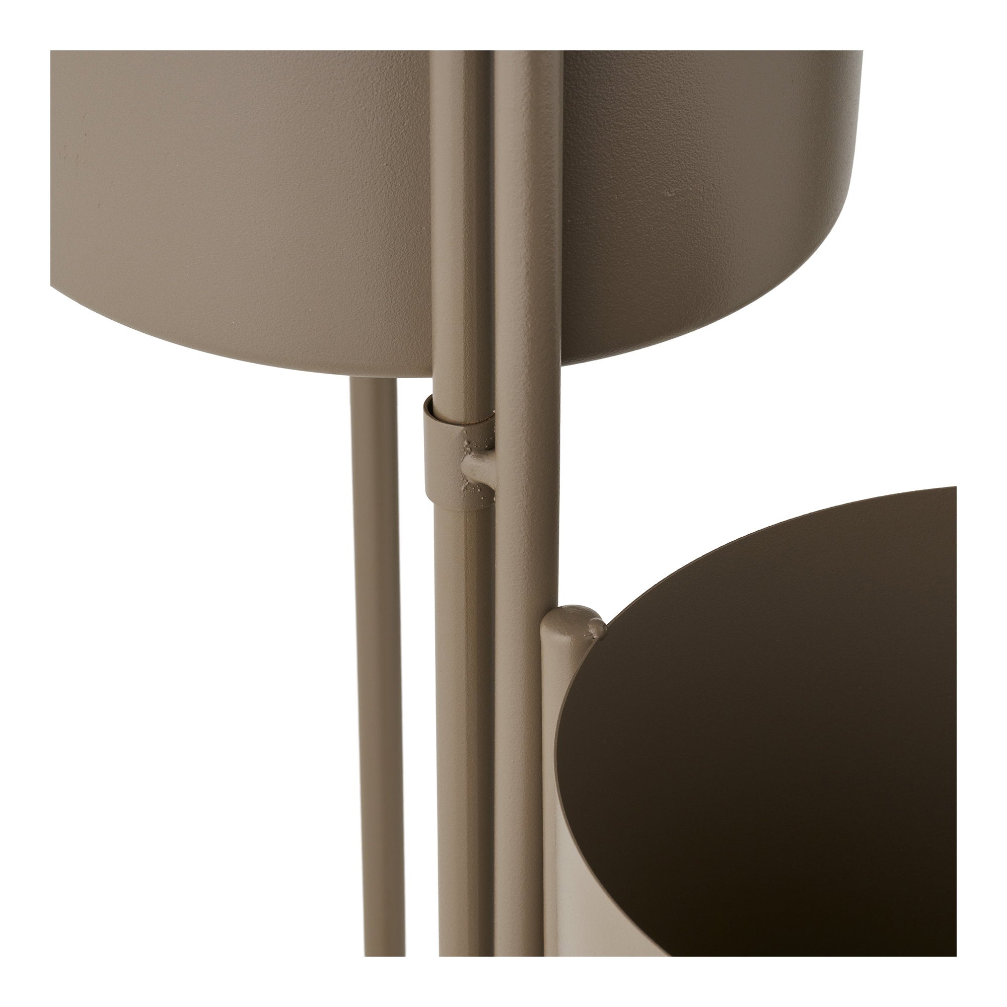 Détail jonction niveaux structure tubulaire acier taupe porte-plantes 3 cache-pots