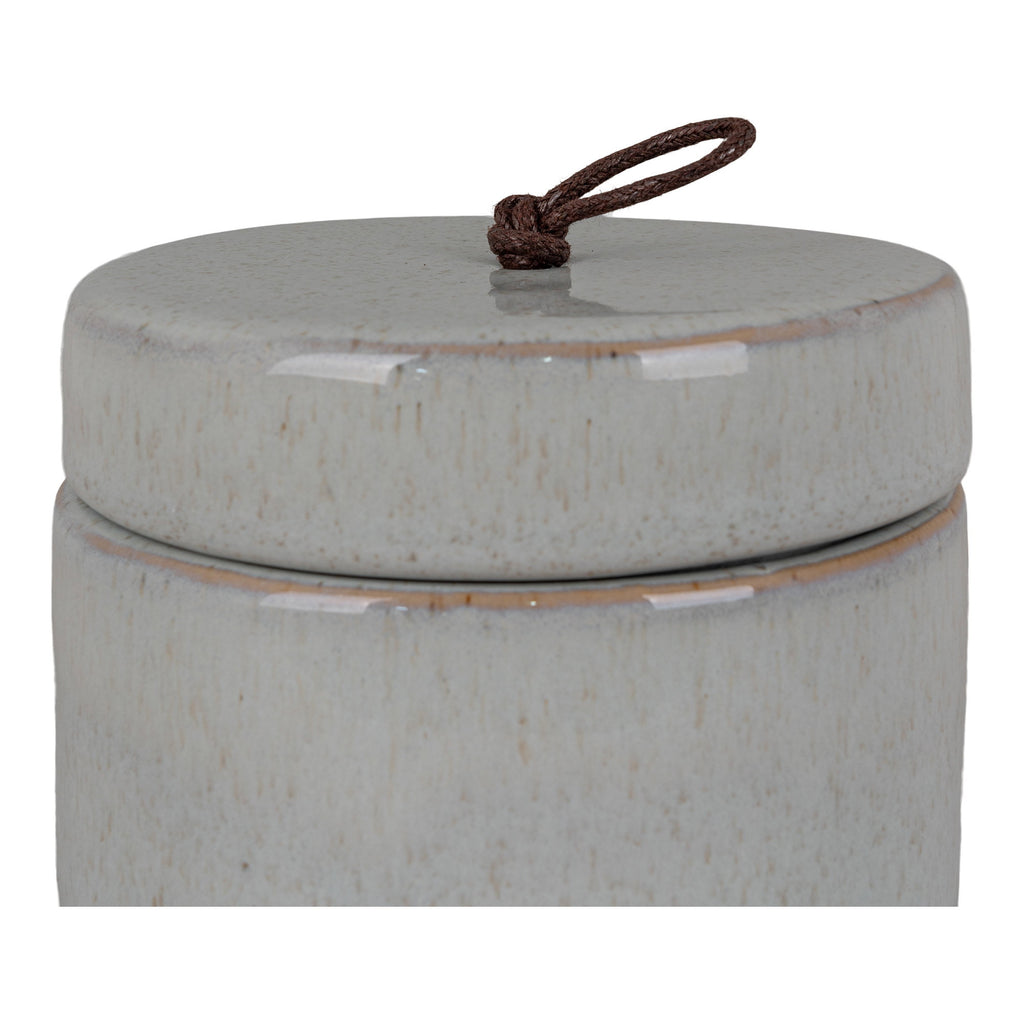 Détail couvercle plat et anse corde tressée brun pot grès gris moucheté céramique