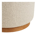 Pouf Daisy bouclé sable détail socle bois chêne texture grain gros plan