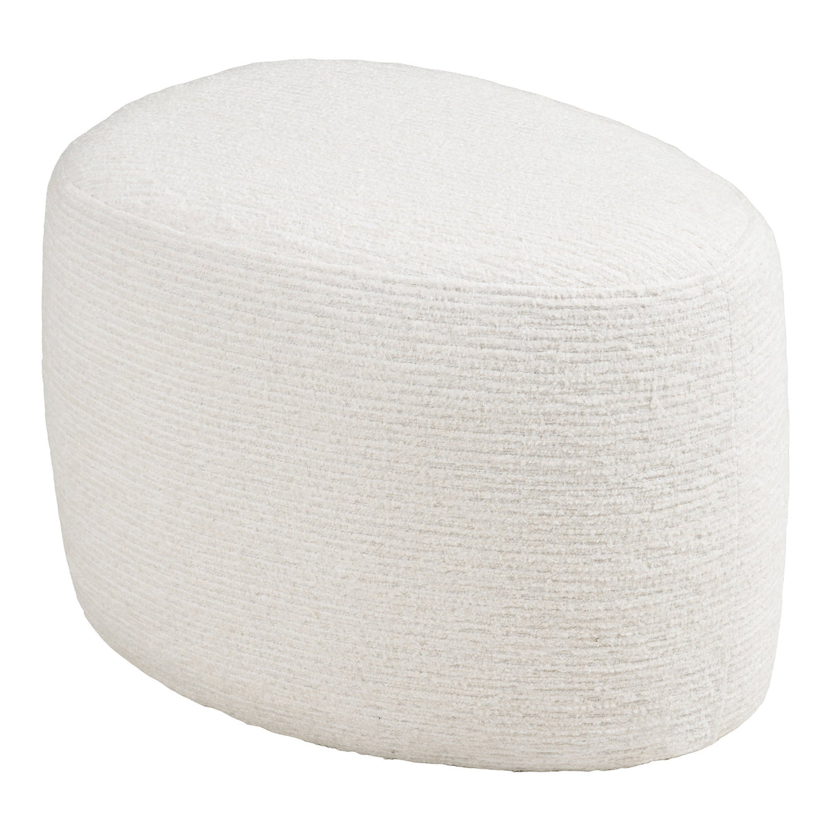 Pouf Hilo en chenille blanc cassé vue de trois quarts côté opposé montrant sa forme asymétrique